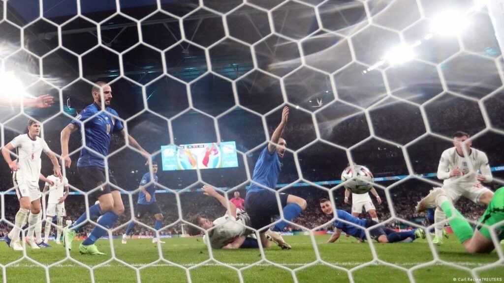 歐國盃決賽 義大利二度奪冠 延長賽PK戰3比2擊敗英格蘭 - 義大利關鍵進球